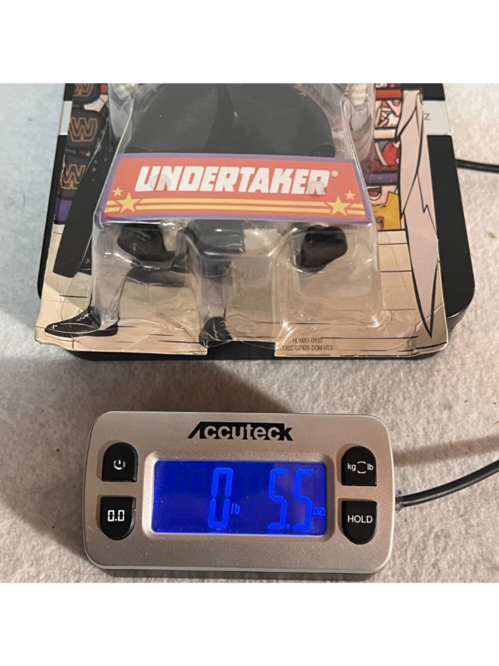 WWE Superstars Undertaker Action Figure & Fabric Entrance Duster Series 3 2022 - Picture 14 of 14